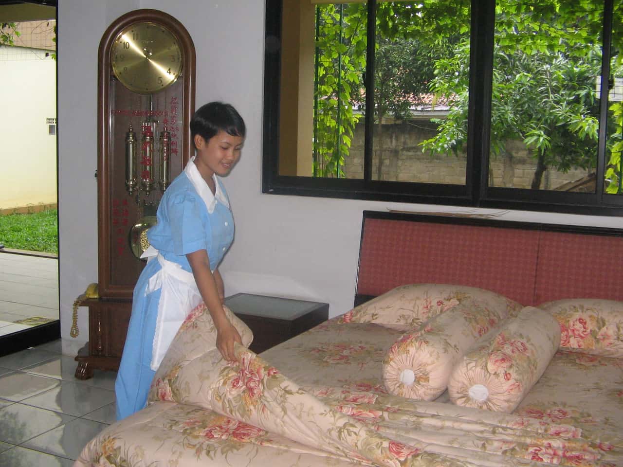 Household and care practice at an overseas training centre
